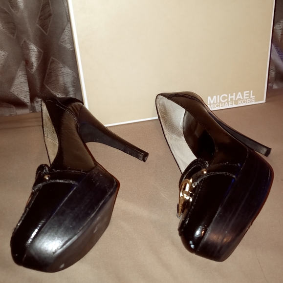 Michael Kors vintage high heel - Picture 2 of 3